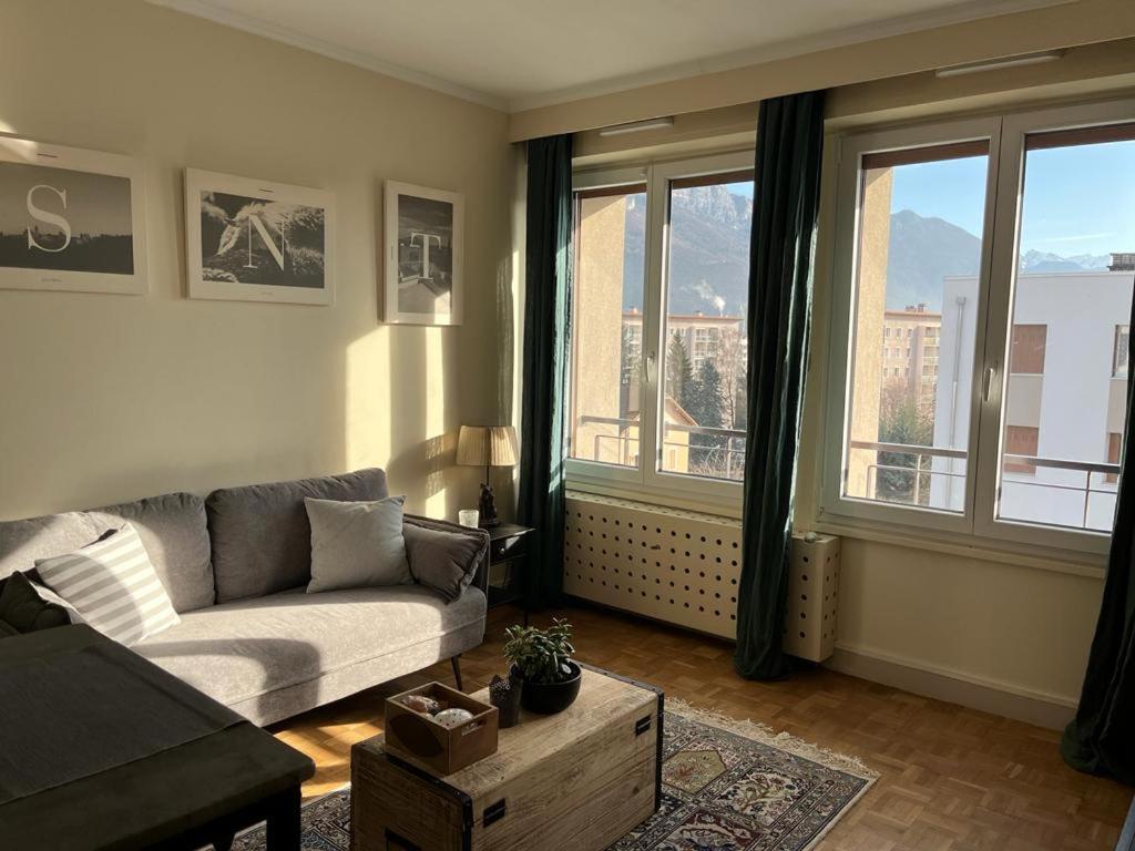 Appartement Cosy Proche Du Lac アヌシー エクステリア 写真
